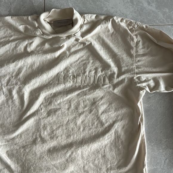 Brand New! (No Tags) Cream Essential Fear of God Sweatshirt - Picture 2 of 4